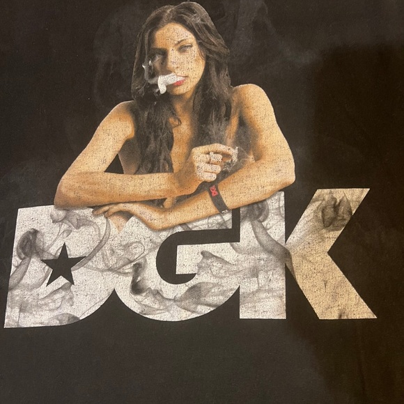 ⭐️ Y2K Vintage DGK Puff T Large ⭐️ - Picture 2 of 2